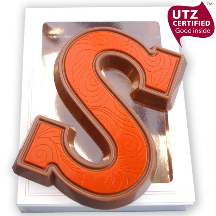 Chocoladeletter S doublet ingekleurd - 1