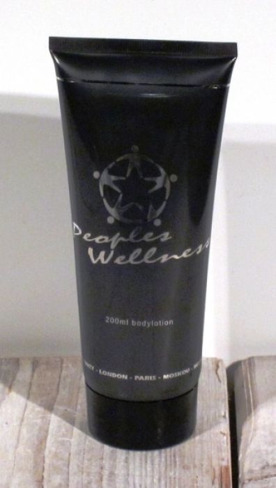 Peoples Wellness Black Bodylotion 200ml - 1